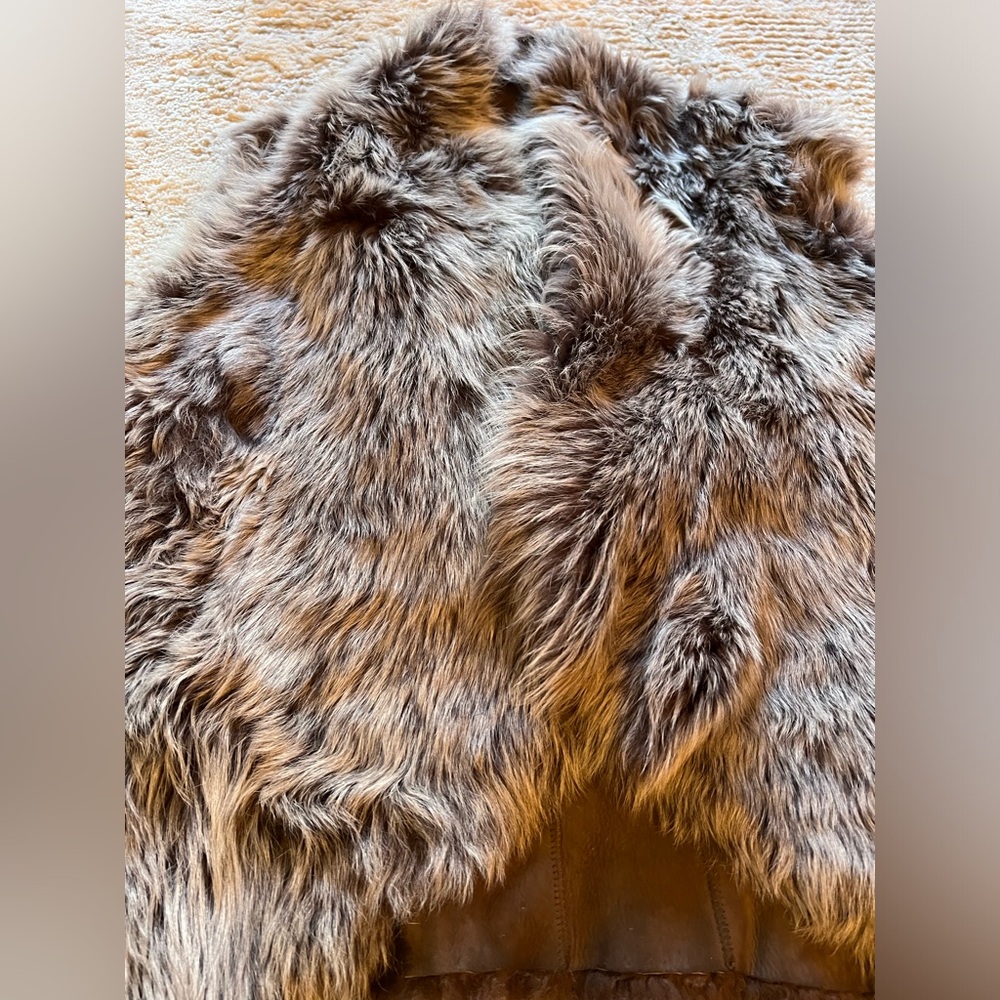 Reversible Real Shearling - Picture 4 of 12